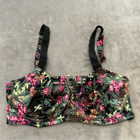 New! Victoria’s Secret Floral Shine Strap Wicked Push Up Bikini Top 4611 - Picture 3 of 7